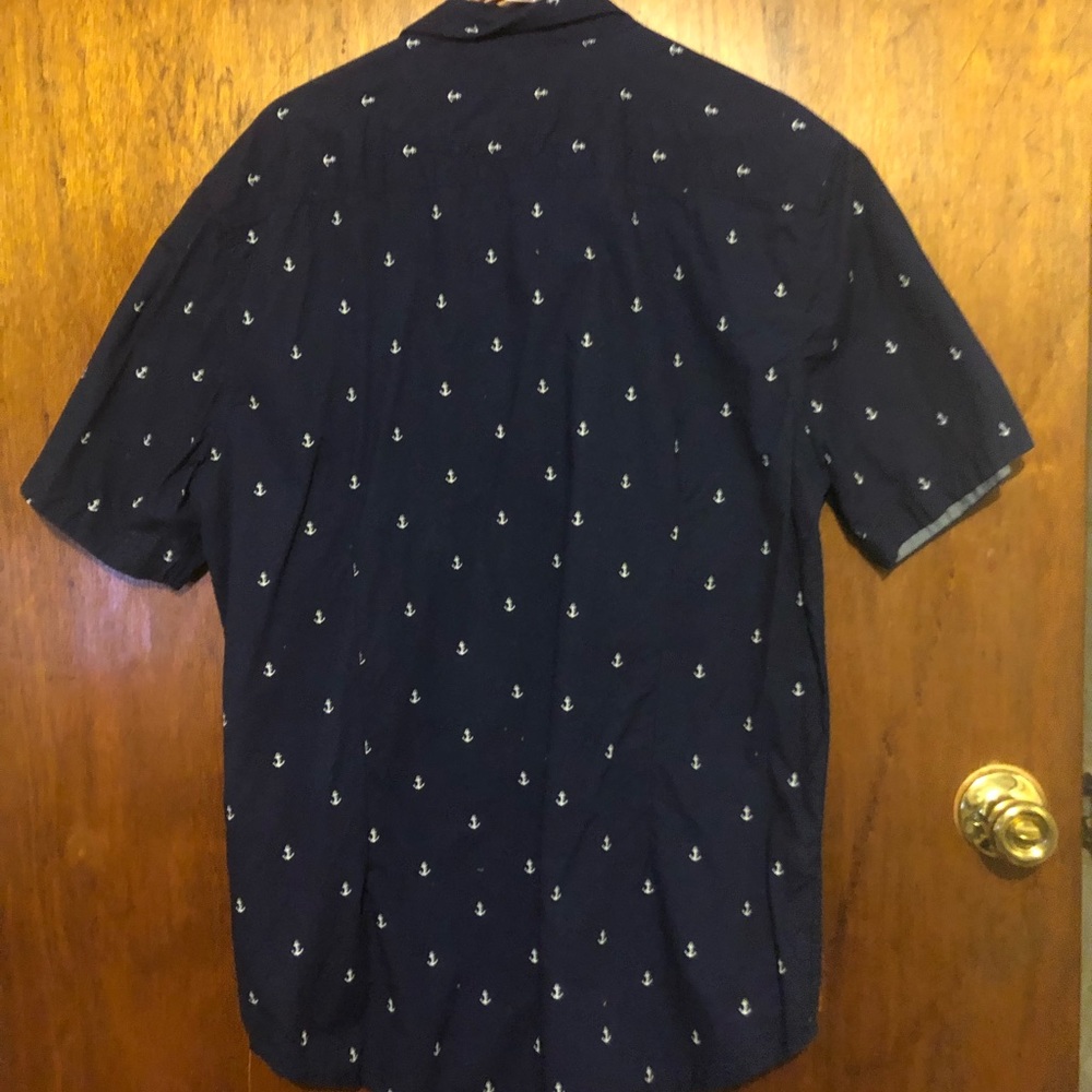 Carbon button up